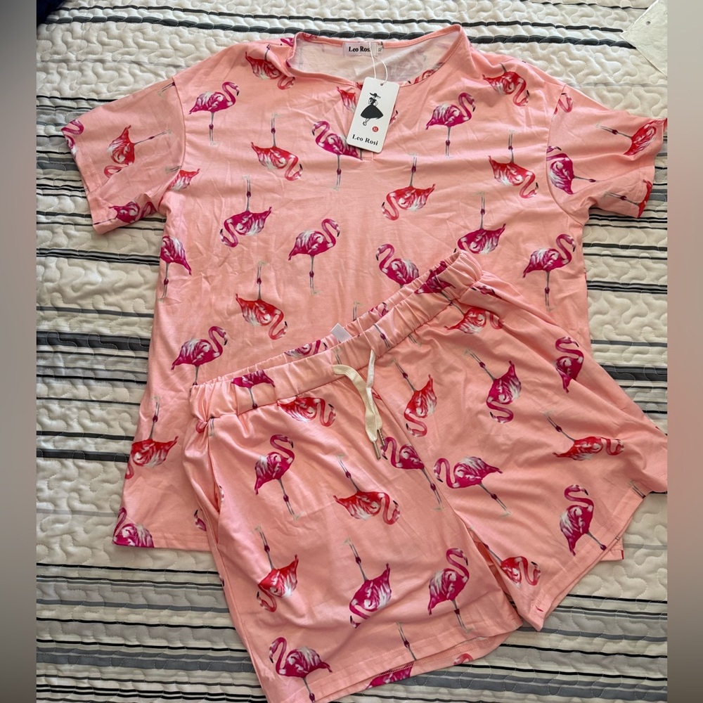 NWT Leo Rosi lounge set